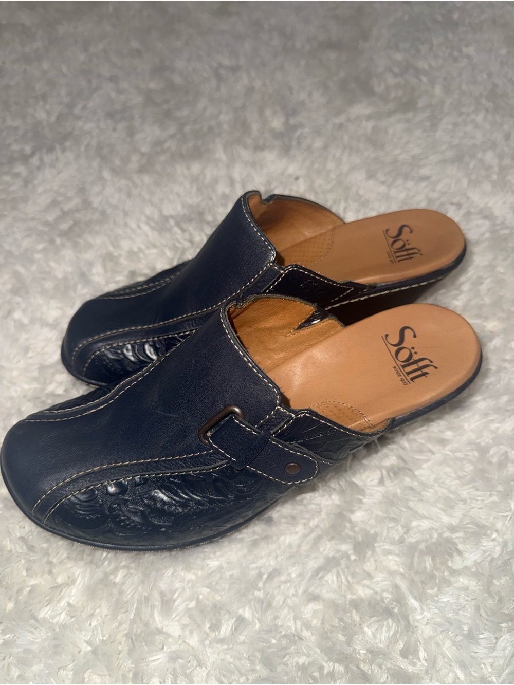 Söfft Navy Blue Leather Heeled Clogs Mules Women’s Size 8.5